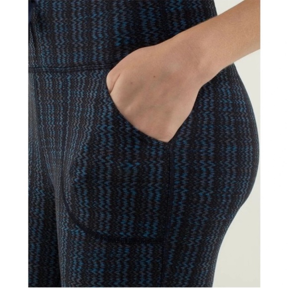 Lululemon Skinny Will Pants in Ziggy Wee Inkwell 🍁 - Picture 9 of 9